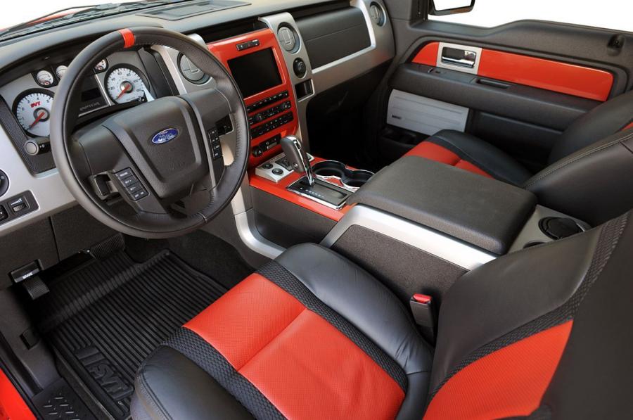  Ford F-150 SVT Raptor 2010 года  (фото 79 из 295)